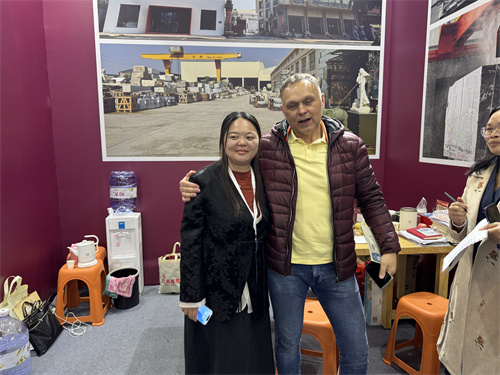 L'usine de sculpture de Xingyan Stone célèbre le succès à Xiamen Stone Fair 2025