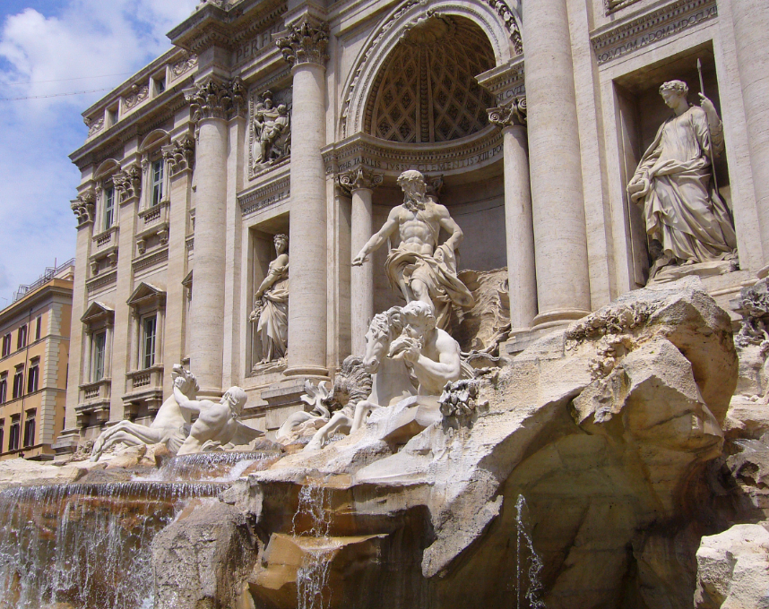 La fontaine de Trevi rencontre la sculpture en pierre de Xingyan: un affrontement de sculptures en pierre chinoise et occidentale